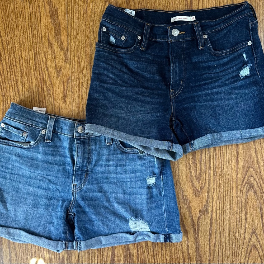 Signature by Levi Strauss Womens Jean Shorts - Dark Blue Light Blue Mid length - Picture 5 of 9